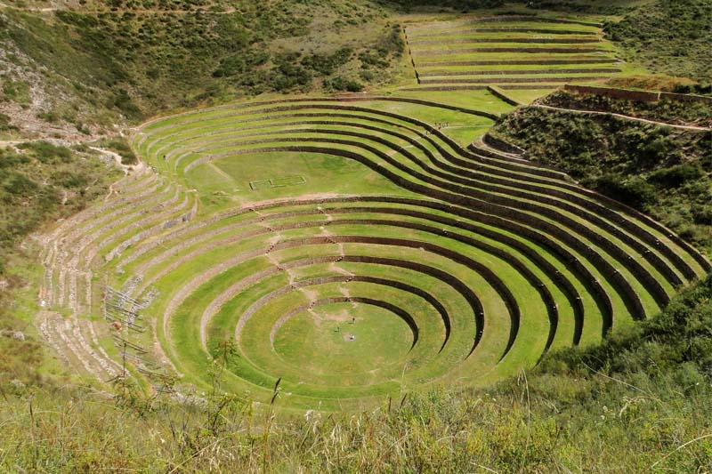 Moray, plataformas circulares com microclimas