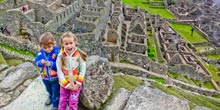 Como viajar a Machu Picchu grátis com crianças?