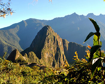 Qual é a altura de Machu Picchu?