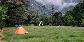 O acampamento barato de Machu Picchu Pueblo